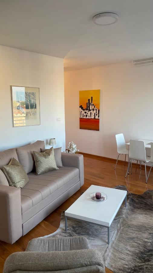 Luka 1718 Apartments بلغراد المظهر الخارجي الصورة